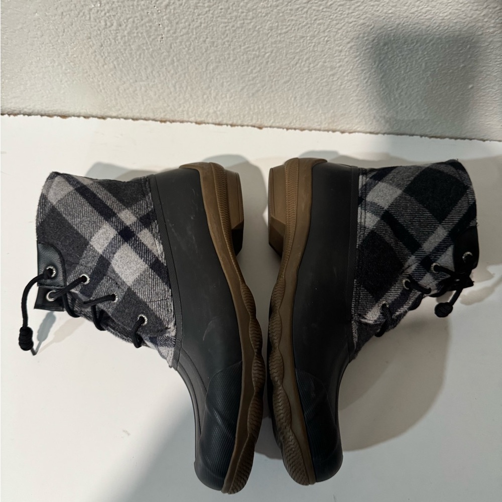 SPERRY Syren Gulf Duck Boots black multi checkered size 9 - Picture 10 of 13